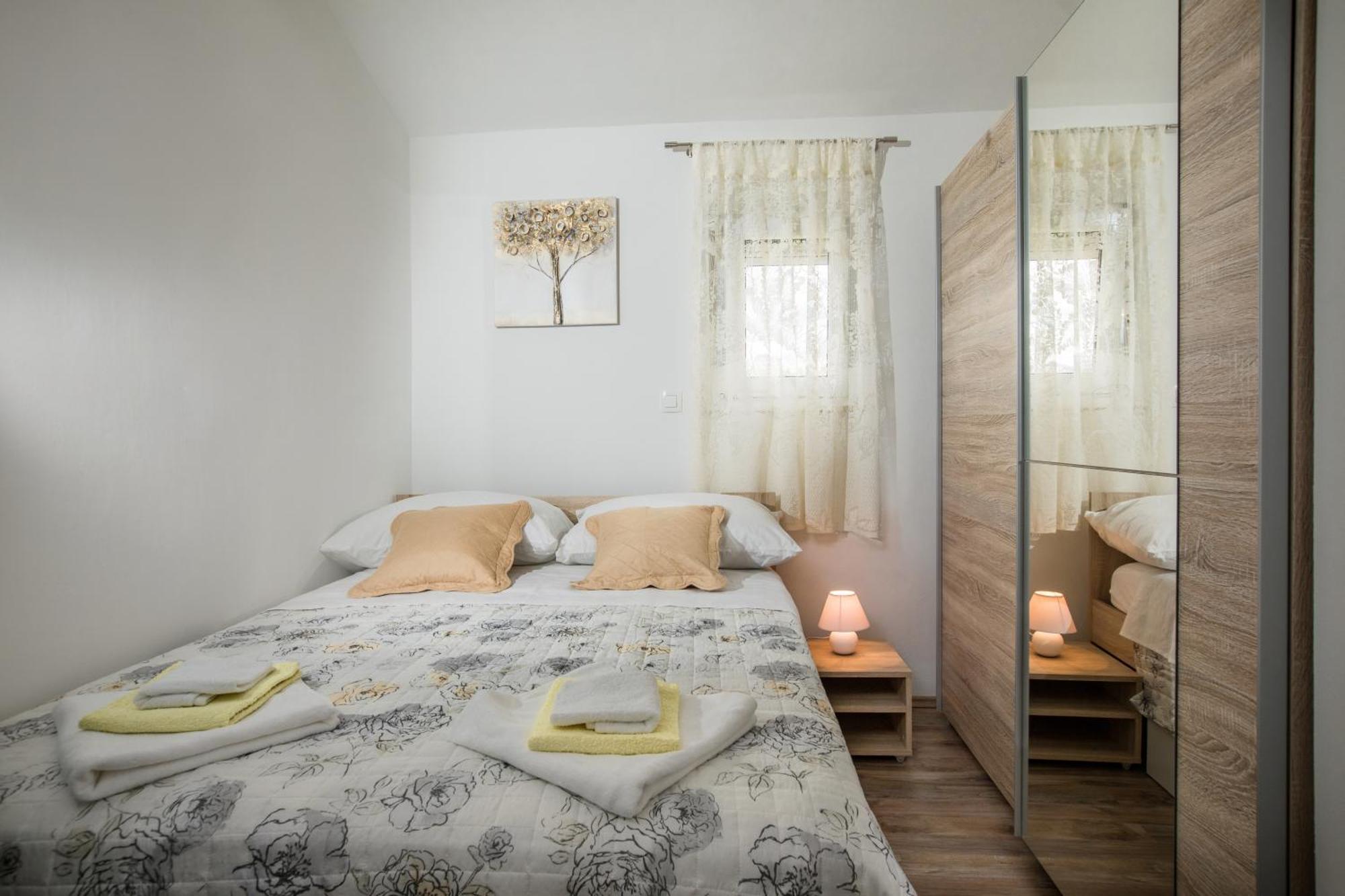Apartments Essentia 포드스트라나 외부 사진